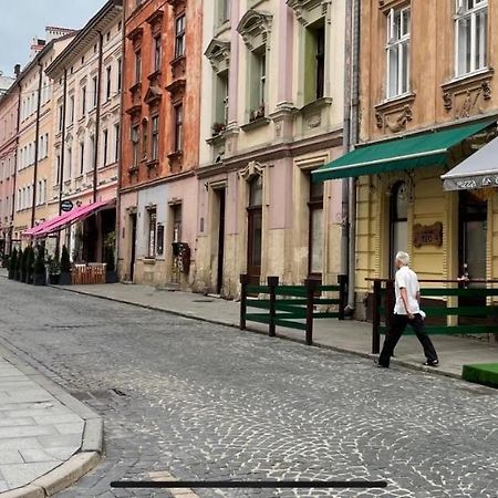 Вірменська 8 Leopoli Esterno foto